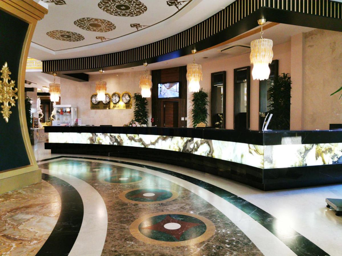 Side Crown Palace Ultra All Inclusive Eksteriør billede