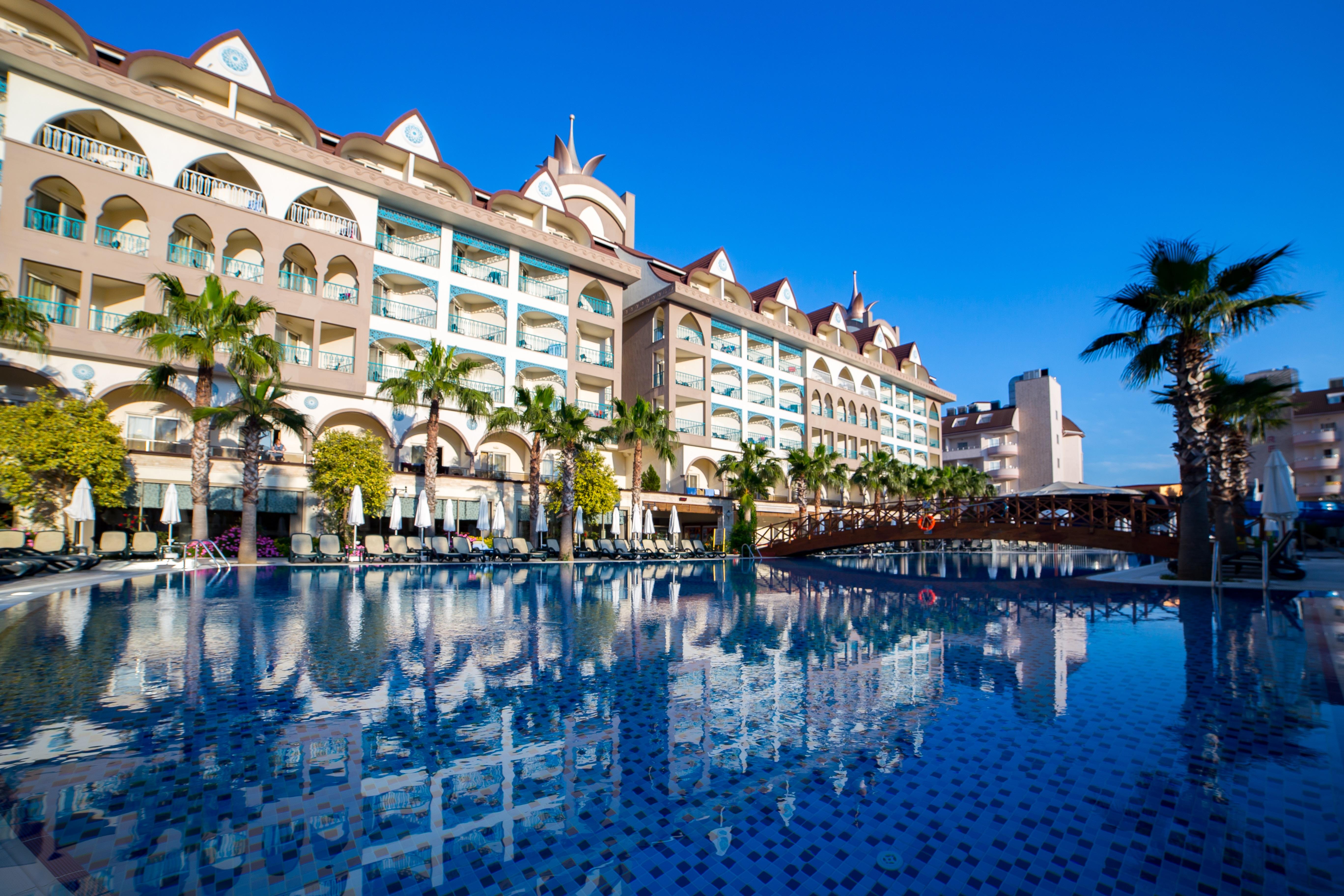 Side Crown Palace Ultra All Inclusive Eksteriør billede